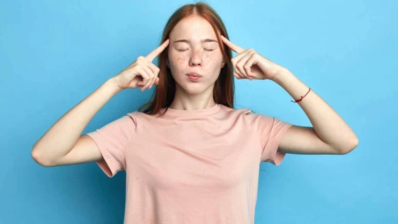 Dilinizin ucunda hiss etdiyiniz söz