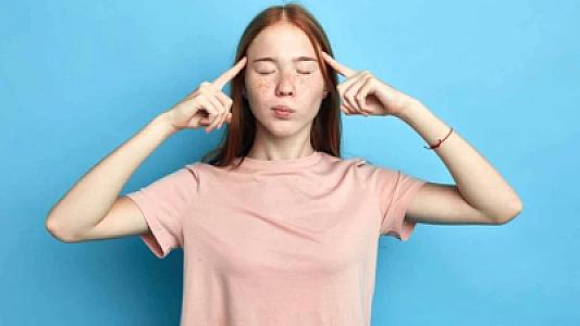 Dilinizin ucunda hiss etdiyiniz söz