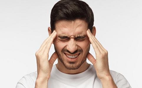 Dözülməz və çözülməz ağrı... - MİQRENİ nələr daha çox