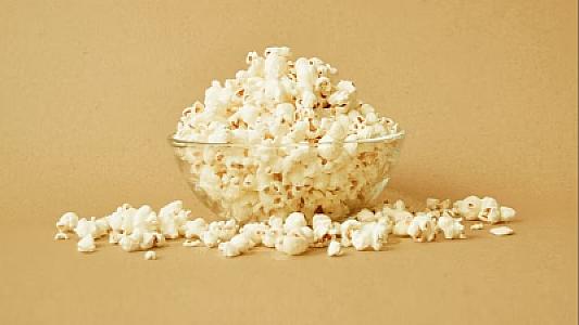 Dövrün yeni təhlükəsi: “Popkorn beyni” nədir və