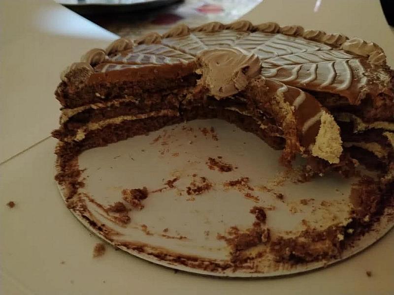 "AZZA" tortundan zəhərlənmə olub? -