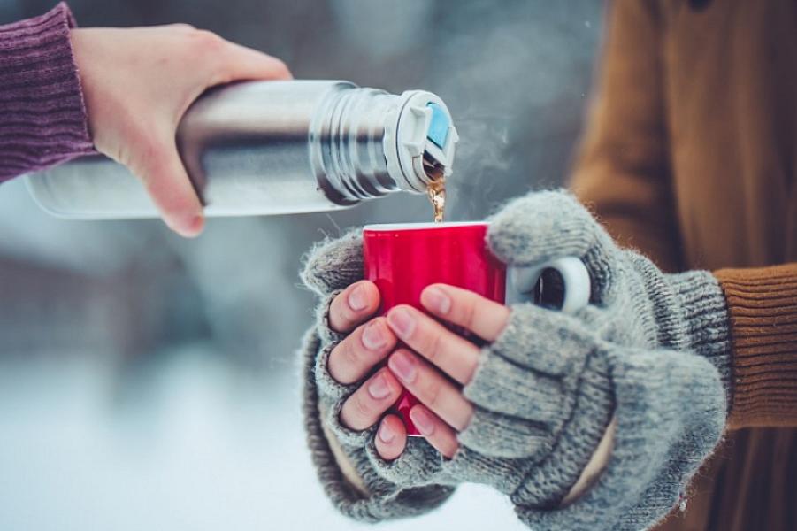 Soyuq havada isti içkilərin faydalı olub-olmasına