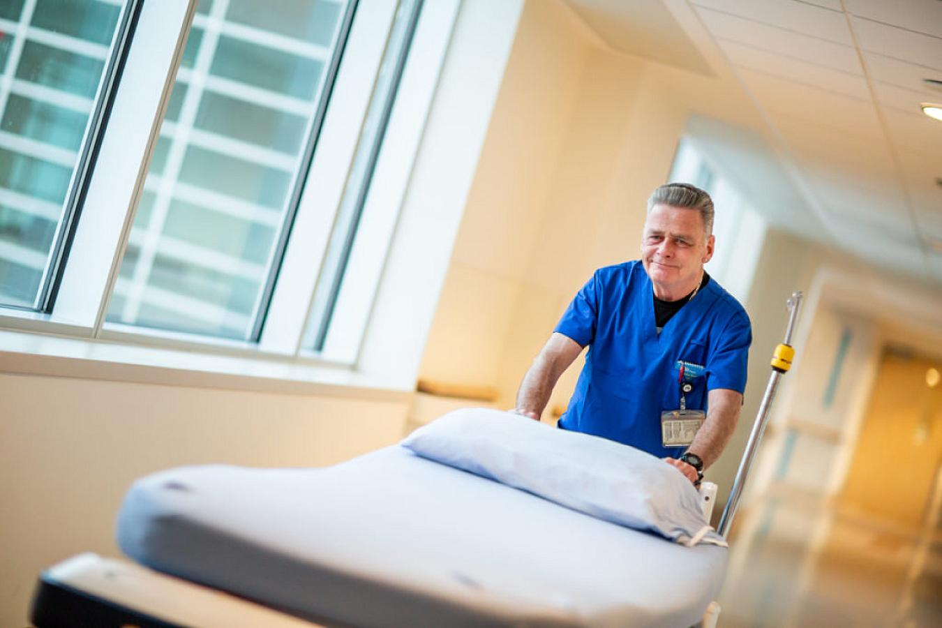 Porter tələb olunur -