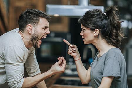 Alimlər qəzəb və nifrət arasındakı