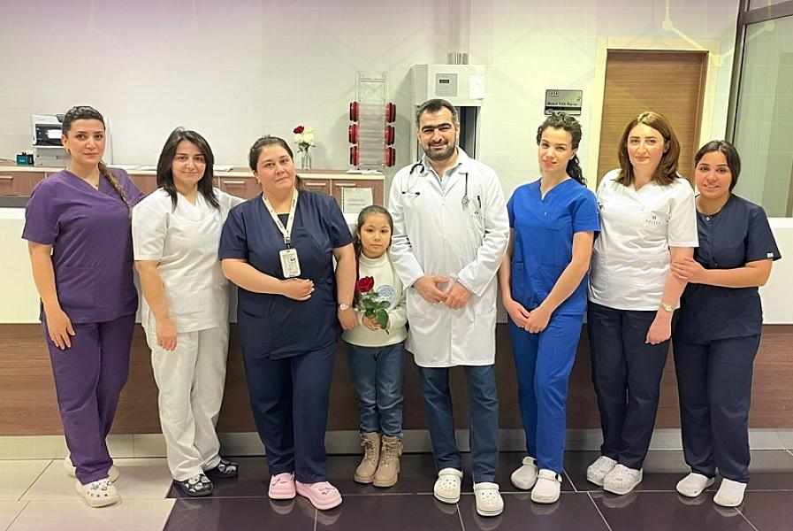 Ağır travmadan sağalaraq yenidən həyata qayıtdı – - Tibbi xəbərlər