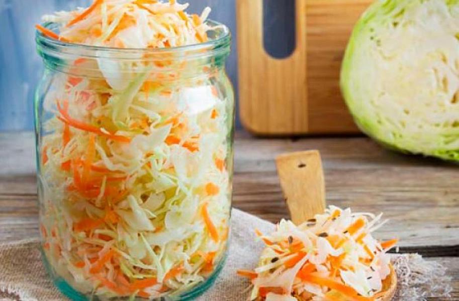 Kələm turşusu qışda immuniteti gücləndirən