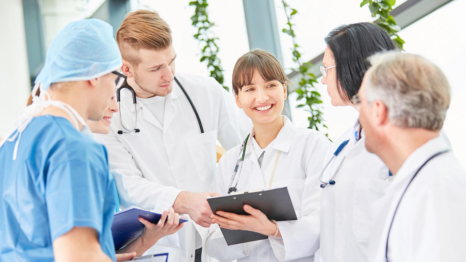 Almaniyada xarici həkimlərin sayı