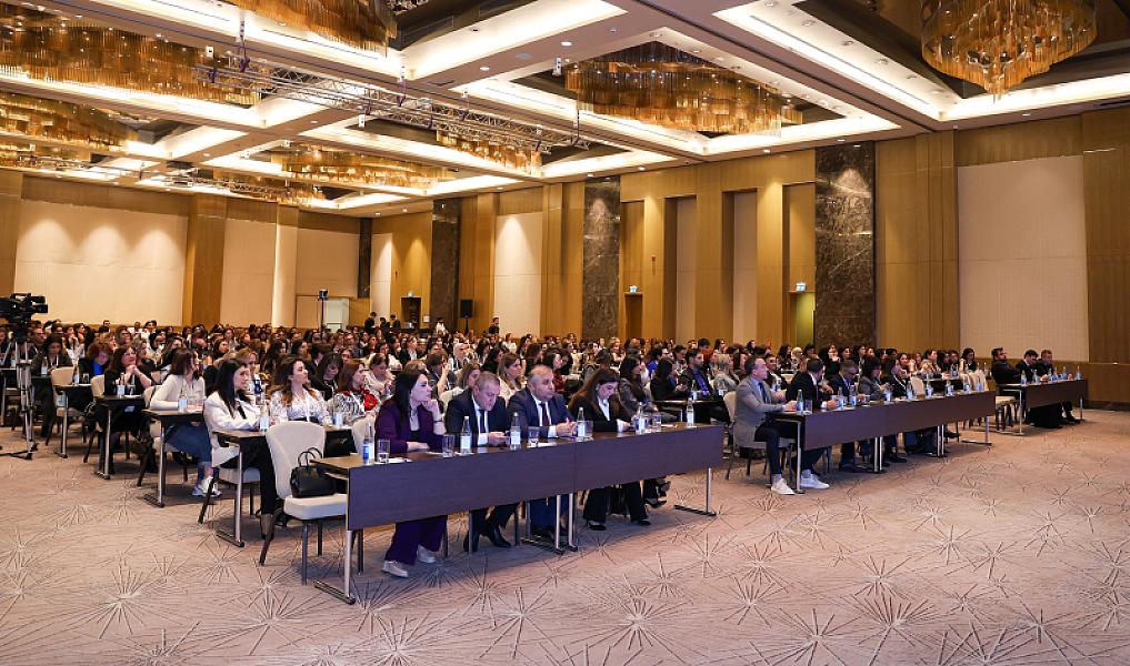 "Pediatriyada laboratoriyanın əhəmiyyəti” mövzusunda