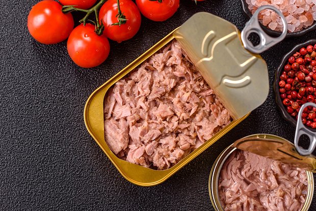 Həkim bədəni səssizcə zəhərləyən məhsullar barədə