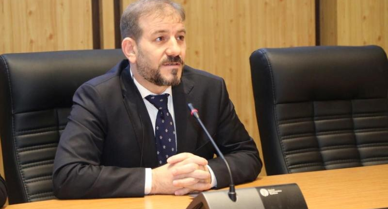 Yeni Klinikanın direktoru