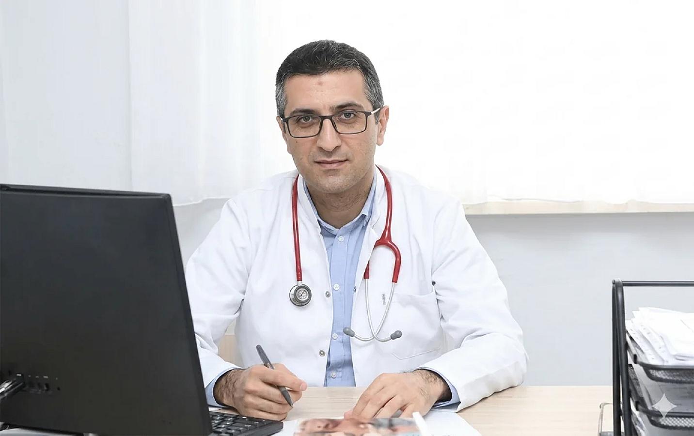 Respublika Pediatriya Mərkəzinin direktoru