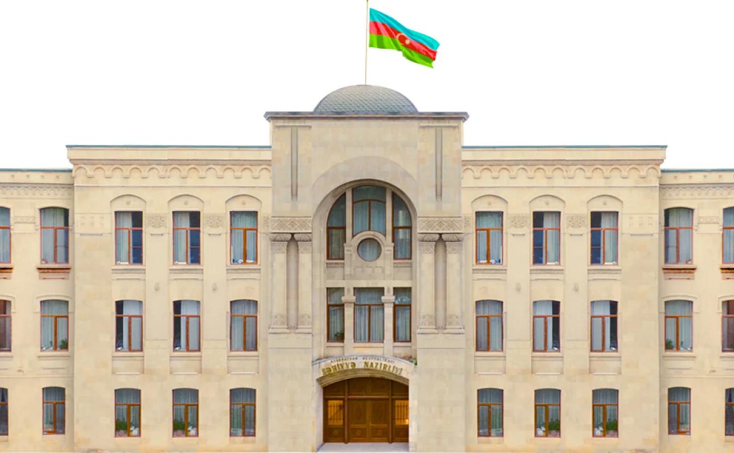 Səhiyyə Nazirliyi lisenziyasız fəaliyyət göstərən kosmetoloqla bağlı
