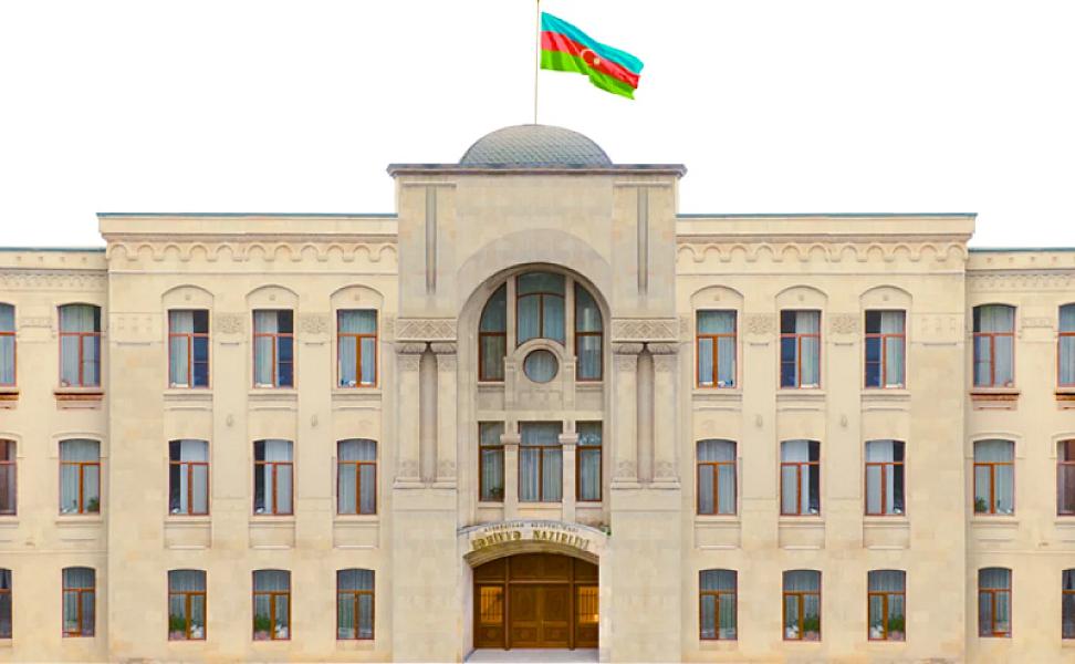 Səhiyyə Nazirliyi lisenziyasız fəaliyyət göstərən kosmetoloqla bağlı