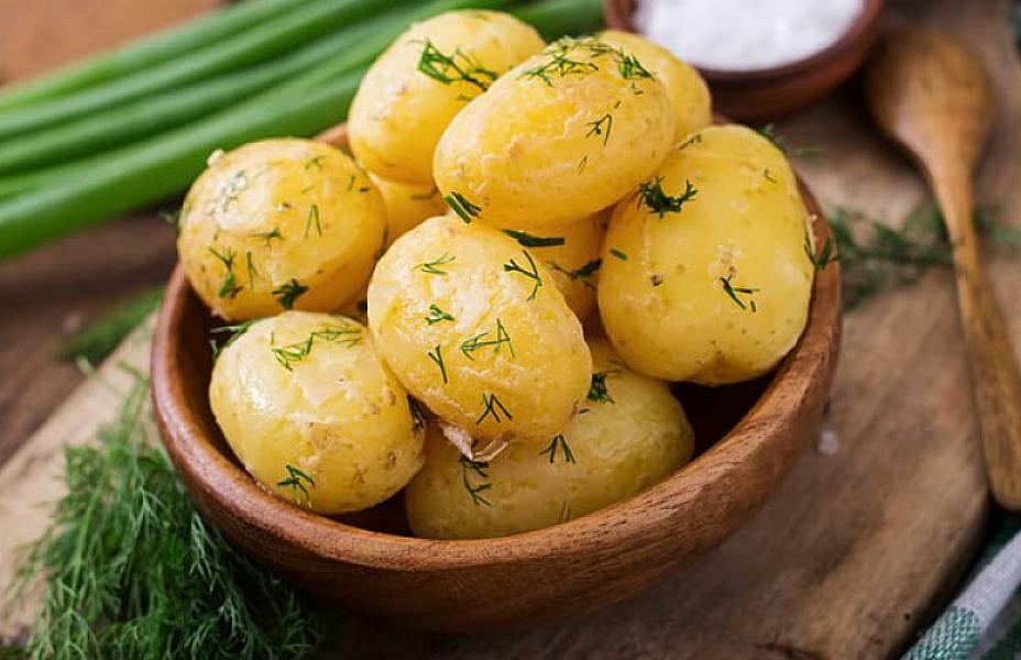 Diyetoloq kökəlmədən kartofu necə yeməyin