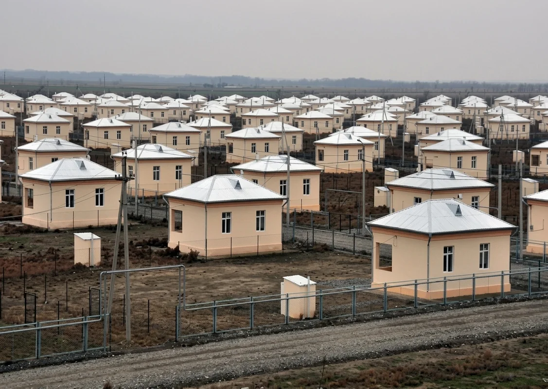 Azərbaycanda yeni qəsəbə salınır -