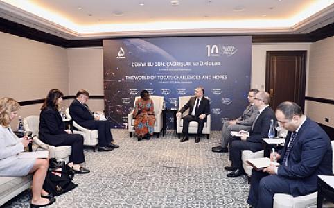 Səhiyyə naziri ilə UNAIDS-in İcraçı direktoru arasında görüş keçirilib