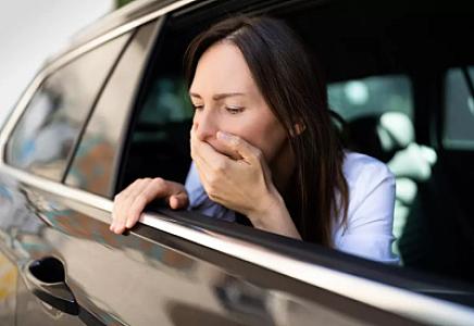 Maşında gedərkən ürəkbulanmanın qarşısını almaq üçün
