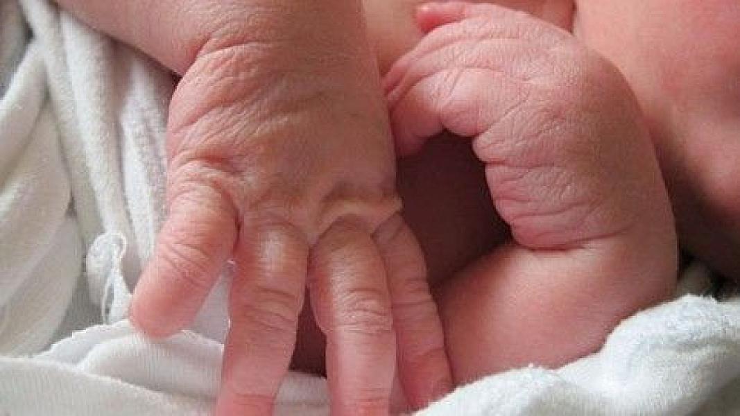 Süni mayalanma ilə doğulan uşaqlar