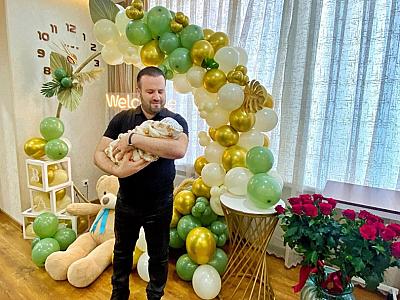 Elnurun ikinci övladı dünyaya gəldi -