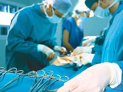 Azərbaycanda yeddi yaşlı uşaq cərrahi əməliyyatdan sonra xəstəxanada ölüb