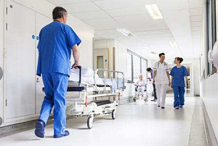 Özəl klinikalarda həkim qəbulu