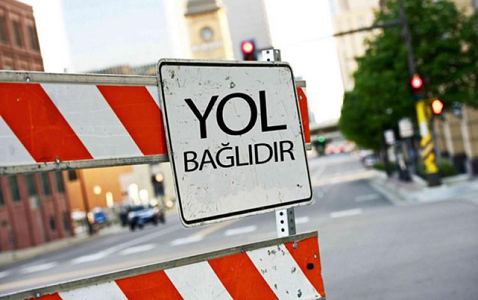 Sabah Bakıda bəzi küçə və prospektlərdə nəqliyyatın hərəkətinə