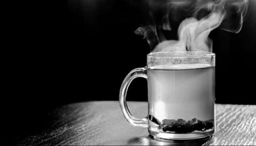 İsti su içməyin orqanizm üçün bu faydaları var