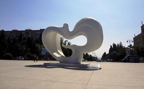 Hacı Zeynalabdin qəsəbəsində şəhər xəstəxanasının binası