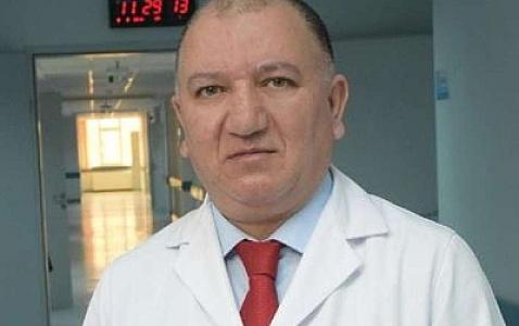 Tanınmış həkim ürəktutmadan vəfat etdi