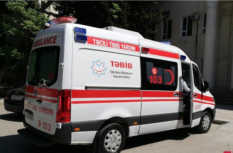 Çağırışa gecikən təcili tibbi yardım həkimi vətəndaşı təhqir edib?