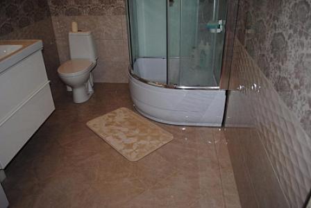 Qadın hamiləliyini ərindən gizlətmək üçün özünü evdə abort etdi