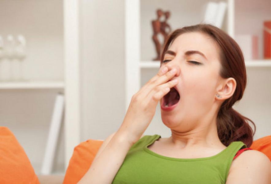 Çox tez-tez əsnəmək hansı xəstəliklərdən xəbər verir?