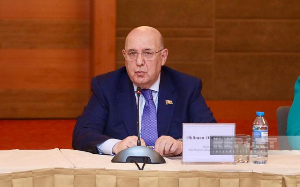 Azərbaycanda həkimlərin və pasiyentlərin hüquqlarını qoruyacaq yeni qanun layihəsi hazırlanır