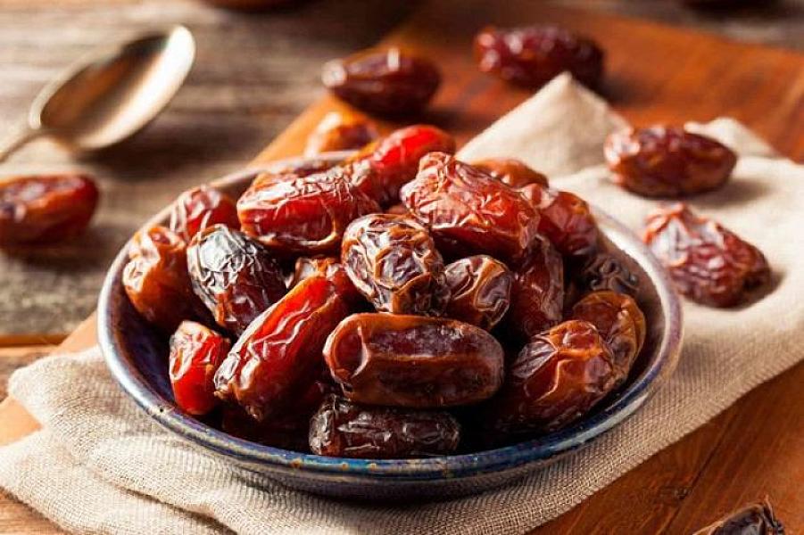 Min bir dərdin dərmanı olan xurmanın