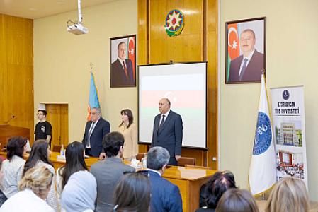 Millət vəkili Jalə Əhmədovanın Tibb Universitetində tələbələrlə  görüşü keçirilib