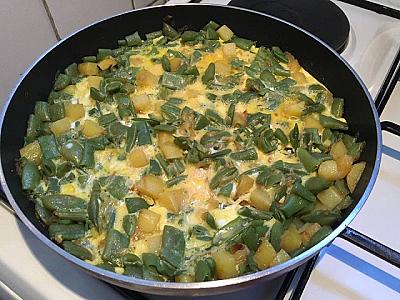 Hamilə qalmaq, gəncləşmək istəyənlər, artritdən əziyyət çəkənlər