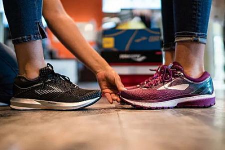 Uşaqlar üçün ayaqla birlikdə böyüyən krosovka ixtira edildi