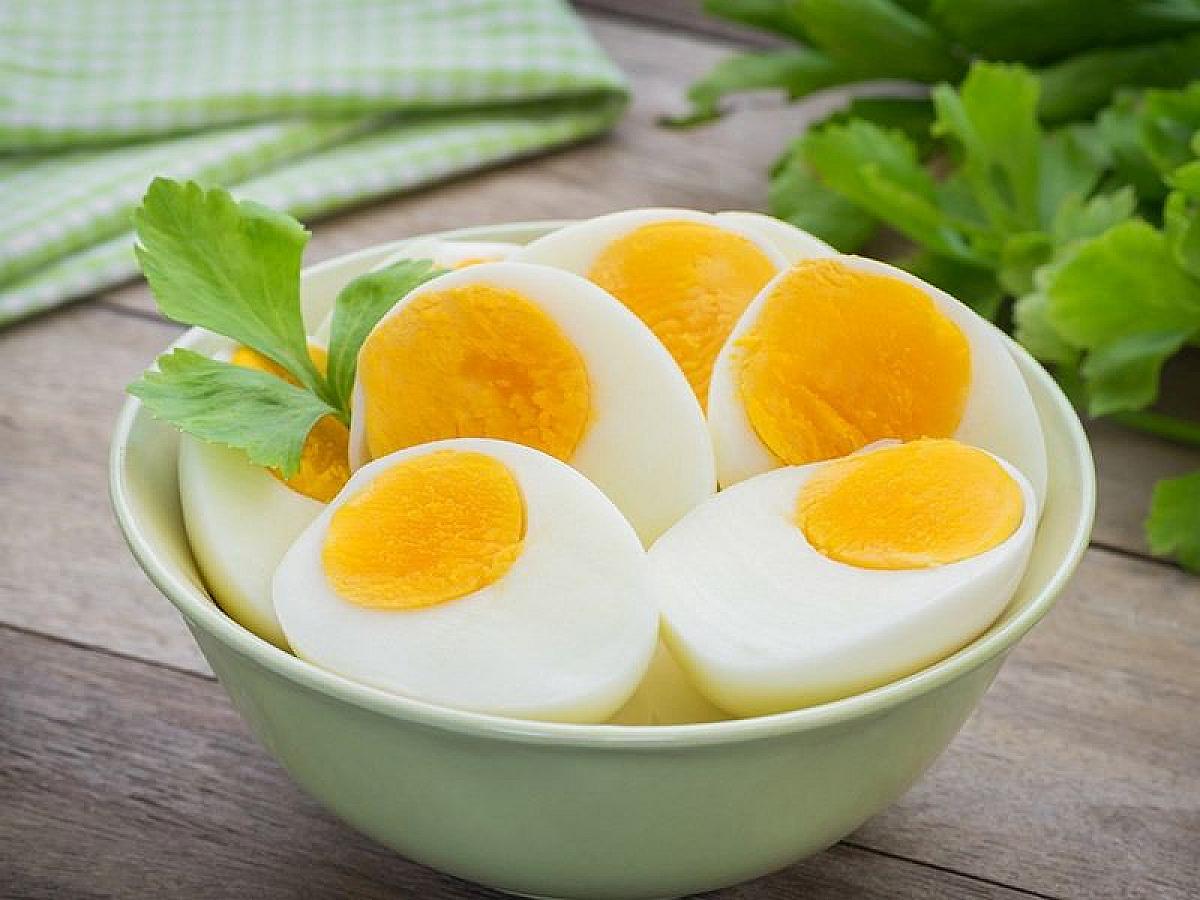 Qaynadılmış yumurta göz sağlamlığınızı qoruyur