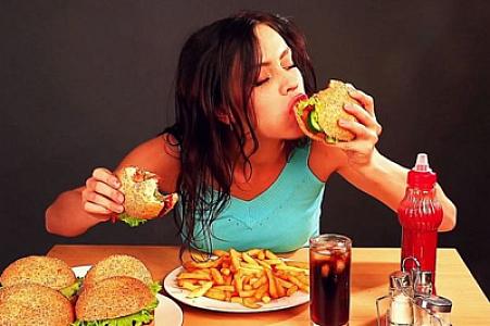 Zərərli qidaları neçə gündən bir yemək təhlükəsizdir?