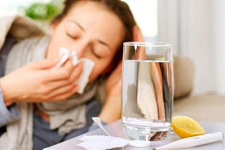 Gözlər qızarır, barmaqlar keyiyir: