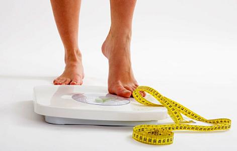 Daha sürətli arıqlamaq üçün yeməklərə bunu