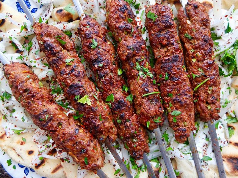 Qızardılmış ət və kabab bədxassəli şişlərin əmələ gəlməsini