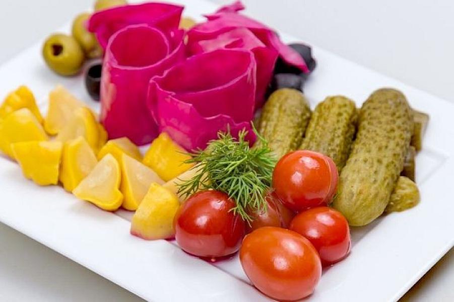 Duzlu qida sevənlərə xəbərdarlıq: