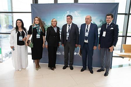 ADA Universitetində “İqlim-Su Zirvəsi” adlı beynəlxalq konfrans keçirilib