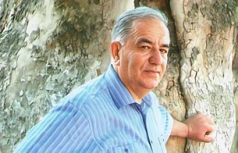 İnqilab İsaq vəfat etdi