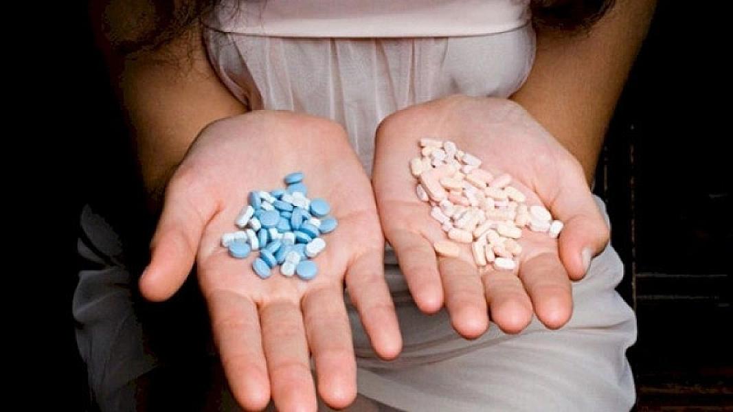 Azərbaycanda DƏHŞƏT: Ana üç uşağını