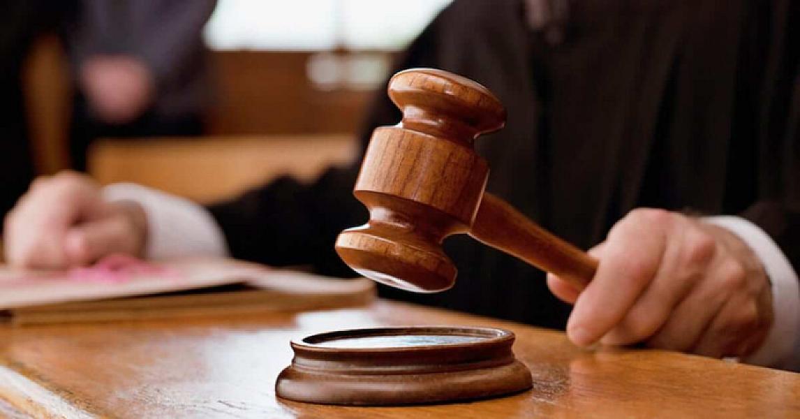 Cinayət yolu ilə ələ keçirdiyi lazer aparatlarını gözəllik salonunun sahiblərinə satdı