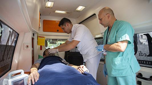 Bütün "təcili yardımlar" bir mərkəzə