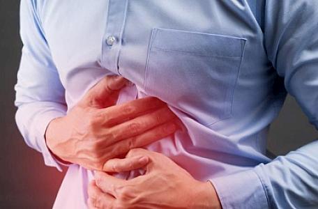 Mədə yanması zamanı nə kömək edir?