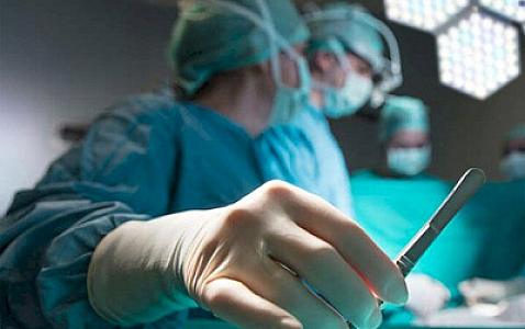 Bakıda mədəkiçiltmə əməliyyatı olunan qız qəfil öldü